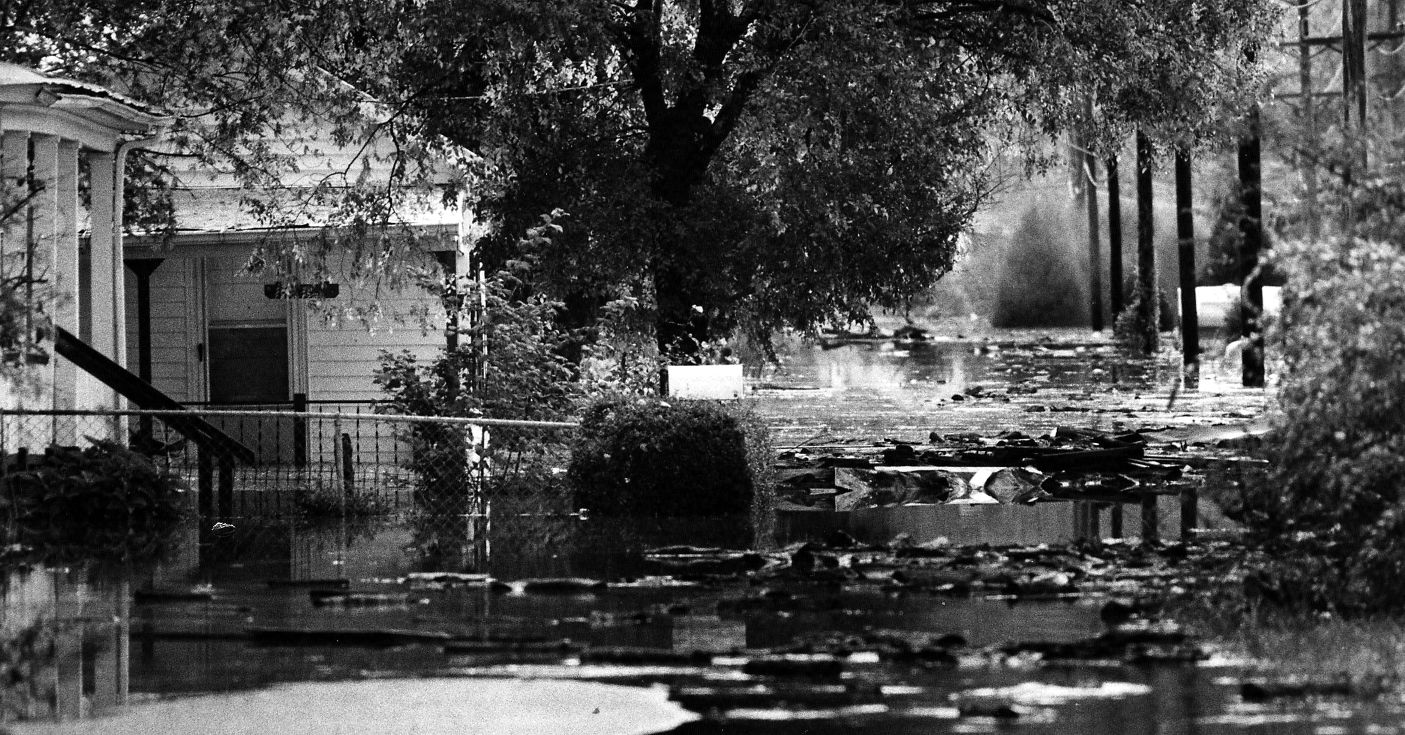 1985-11-05 Flood of 1985 - 15